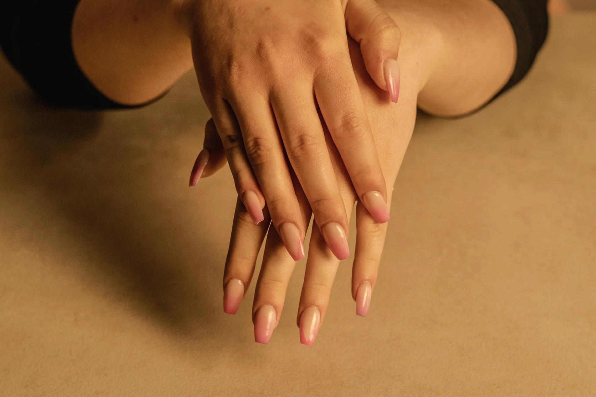 Påfyllning naglar Aura Nails