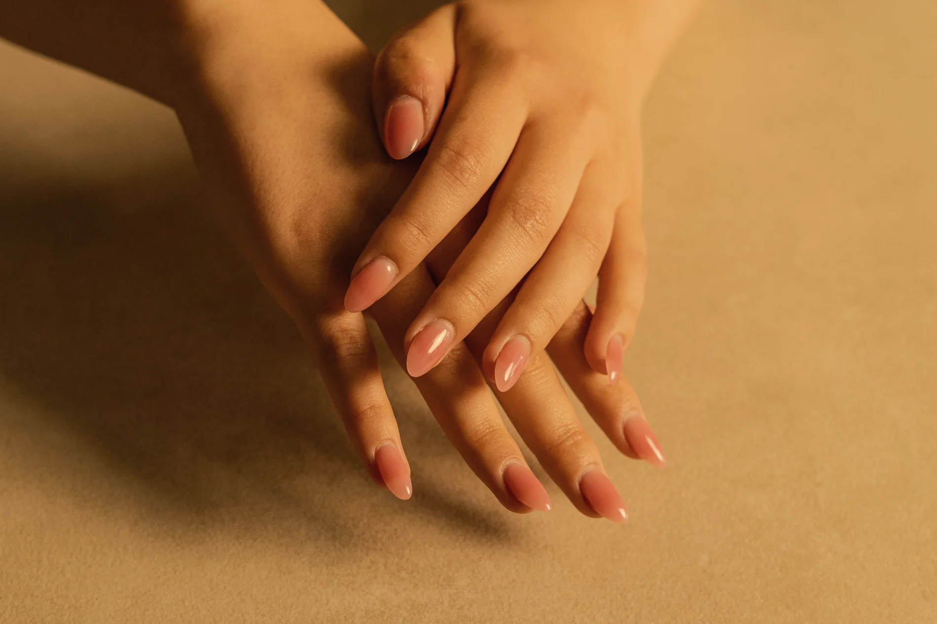 Nagelförlängning Aura Nails Göteborg