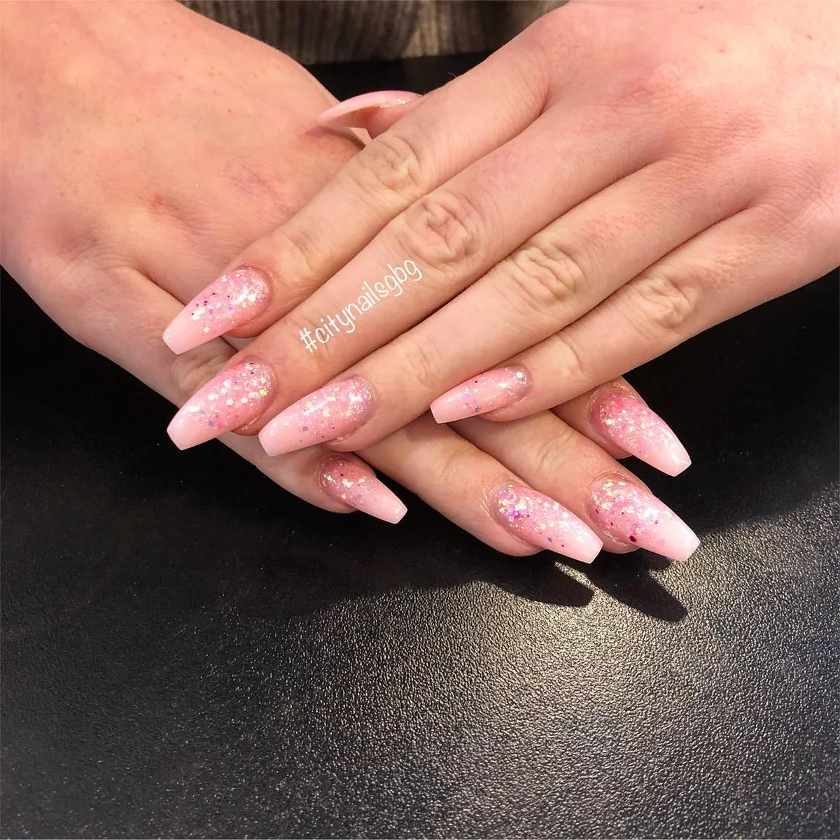 Resultatbild 6 från Aura Nails